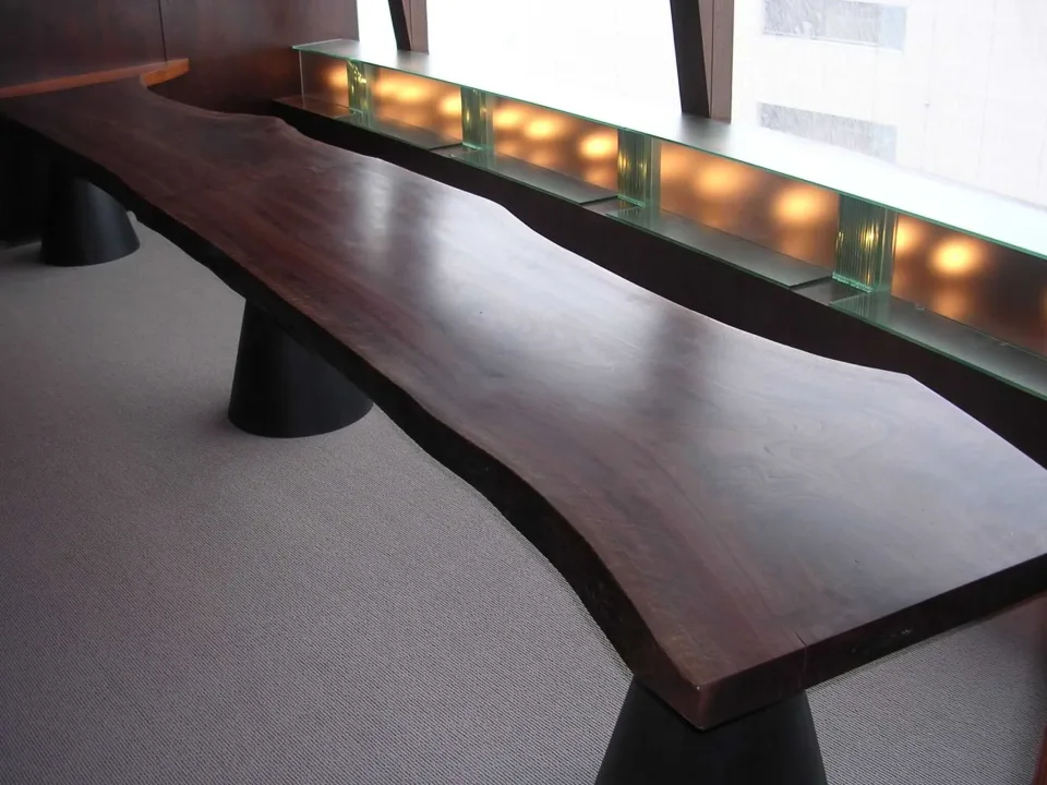 豊水すすきの Housui Susukino Bench