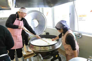 Events & Parties: Making Tofu