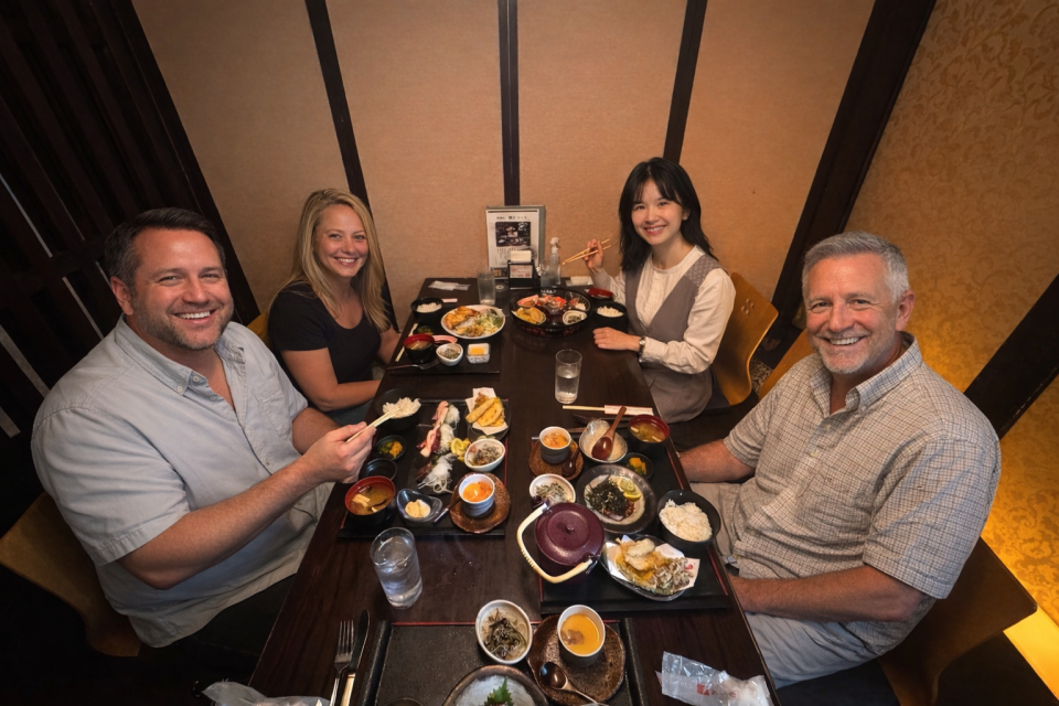 4 people on a tour enjoying a healthy Japanese lunch in Sapporo